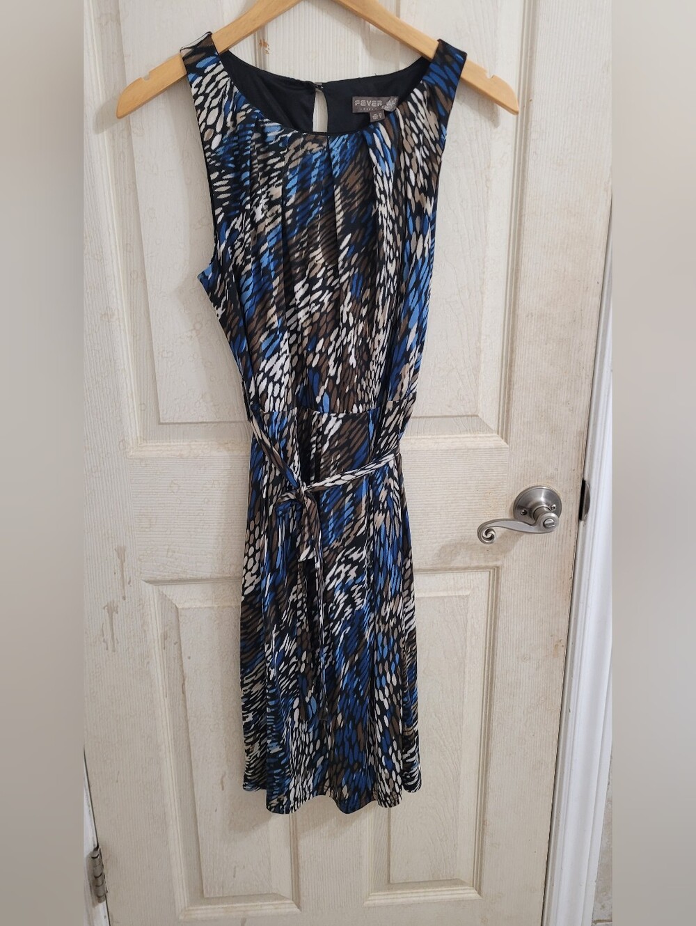 Fever London Sleeveless Blue Black White Print Midi Dress with Belt